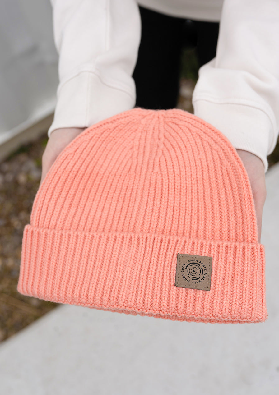 Beanie Blush